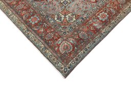 Central medallion detail of 1930s Bakhtiar rug from Iran / Persia