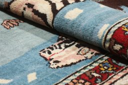Central medallion detail of 1920s Bakhtiar rug from Iran / Persia