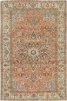 Full view of 1920s Bakhtiar rug from Iran / Persia, 586 × 380 cm in Red tones