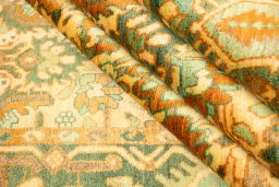 Corner detail of New Bakhtiar rug showing border pattern and Wool pile