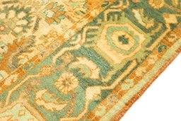 Central medallion detail of New Bakhtiar rug from Iran / Persia