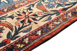 Close-up detail of 1900s Bakhtiar rug from Iran / Persia showing Wool weave