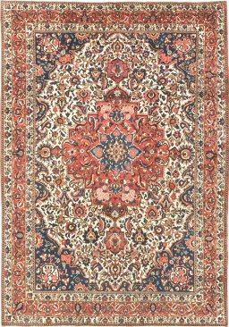 Full view of 1930s Bakhtiar rug from Iran / Persia, 381 × 272 cm in Cream tones