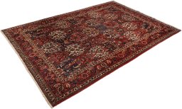 Corner detail of 1930s Bakhtiar rug showing border pattern and Wool pile