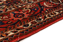 Central medallion detail of 1930s Bakhtiar rug from Iran / Persia