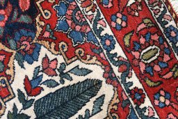Close-up detail of 1950s Bakhtiar rug from Iran / Persia showing Wool weave