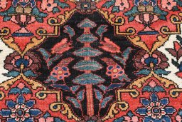 Central medallion detail of 1950s Bakhtiar rug from Iran / Persia