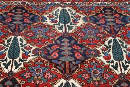 Close-up detail of 1950s Bakhtiar rug from Iran / Persia showing Wool weave