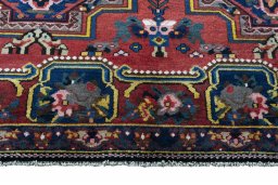Full view of 1930s Bakhtiar rug from Iran / Persia, 315 × 214 cm in Red tones