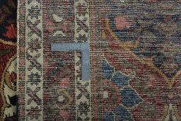 Close-up detail of 1950s Bakhtiar rug from Iran / Persia showing Wool weave