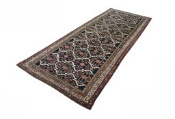 Corner detail of New Bakhtiar rug showing border pattern and Wool pile