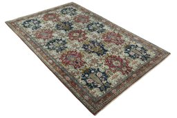 Close-up detail of New Bakhtiar rug from Iran / Persia showing Wool weave