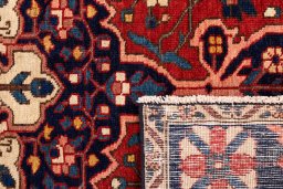 Central medallion detail of 2001s Bakhtiar rug from Iran / Persia