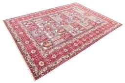 Corner detail of 1960s Bakhtiar rug showing border pattern and Wool pile