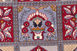 Corner detail of 1960s Bakhtiar rug showing border pattern and Wool pile