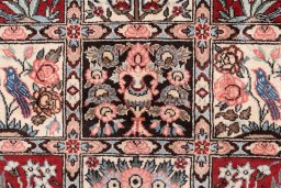 Close-up detail of 2000s Bakhtiar rug from Iran / Persia showing Wool weave