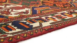 Central medallion detail of 1990s Bakhtiar rug from Iran / Persia