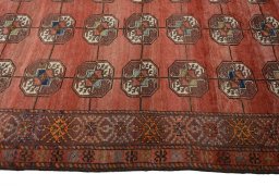 Close-up detail of 1970s Baloch rug from Iran / Persia showing Wool weave