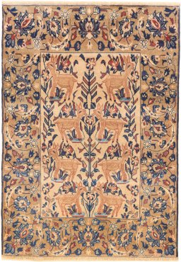 Full view of 1980s Baloch rug from Iran / Persia, 142 × 100 cm in Cream tones