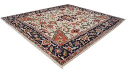 Close-up detail of 1990s Gharajeh rug from Iran / Persia showing Wool weave