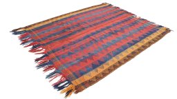 Corner detail of New Ghashghai rug showing border pattern and Wool pile