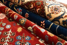 Surface texture of New Ghashghai rug with natural Wool and intricate pattern