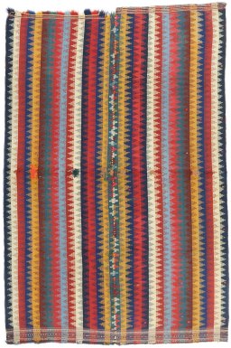 Full view of 1920s Ghashghai rug from Iran / Persia, 240 × 165 cm in Multi Color tones