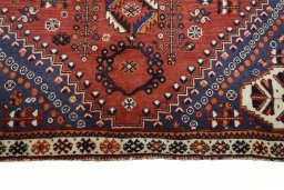 Close-up detail of 2000s Ghashghai rug from Iran / Persia showing Wool weave
