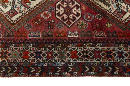 Close-up detail of 1950s Ghashghai rug from Iran / Persia showing Wool weave