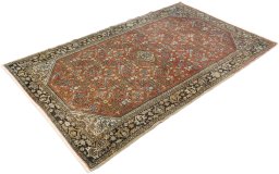 Corner detail of 1940s Hamedan rug showing border pattern and Wool pile