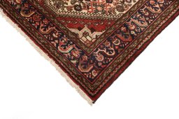 Surface texture of 1940s Hamedan rug with natural Wool and intricate pattern