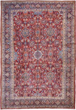 Full view of 1910s Hamedan rug from Iran / Persia, 490 × 338 cm in Red tones