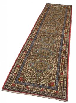 Close-up detail of New Hamedan rug from Iran / Persia showing Wool weave