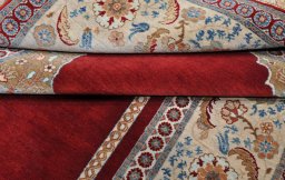Close-up detail of New Hamedan rug from Iran / Persia showing Wool weave