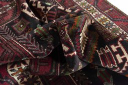 Corner detail of 2000s Hamedan rug showing border pattern and Wool pile