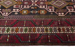 Close-up detail of 2000s Hamedan rug from Iran / Persia showing Wool weave