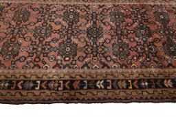 Close-up detail of 2000s Hamedan rug from Iran / Persia showing Wool weave