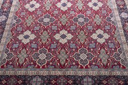 Central medallion detail of New Hamedan rug from Iran / Persia