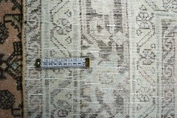 Close-up detail of 1970s Hamedan rug from Iran / Persia showing Wool weave