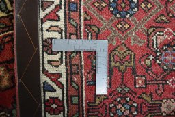Close-up detail of New Hamedan rug from Iran / Persia showing Wool weave