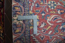 Close-up detail of New Hamedan rug from Iran / Persia showing Wool weave