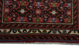 Central medallion detail of New Hamedan rug from Iran / Persia