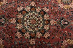 Central medallion detail of 2000s Hamedan rug from Iran / Persia