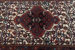 Central medallion detail of 2000s Hamedan rug from Iran / Persia