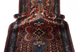 Close-up detail of New Hamedan rug from Iran / Persia showing Wool weave