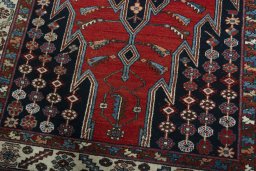 Close-up detail of 1930s Hamedan rug from Iran / Persia showing Wool weave