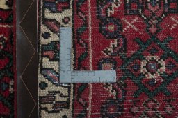 Surface texture of New Hamedan rug with natural Wool and intricate pattern