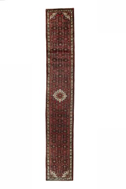 Full view of New Hamedan rug from Iran / Persia, 492 × 82 cm in Red tones