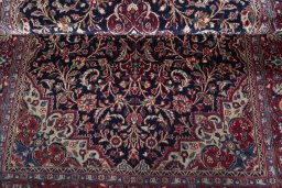 Close-up detail of New Hamedan rug from Iran / Persia showing Wool weave