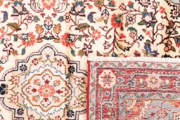 Close-up detail of 1970s Hamedan rug from Iran / Persia showing Wool weave